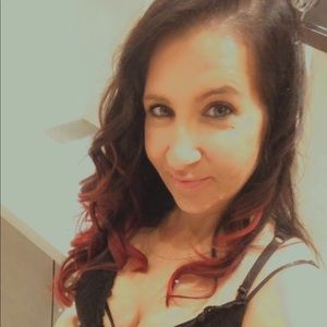 Meet your Posher, Randi